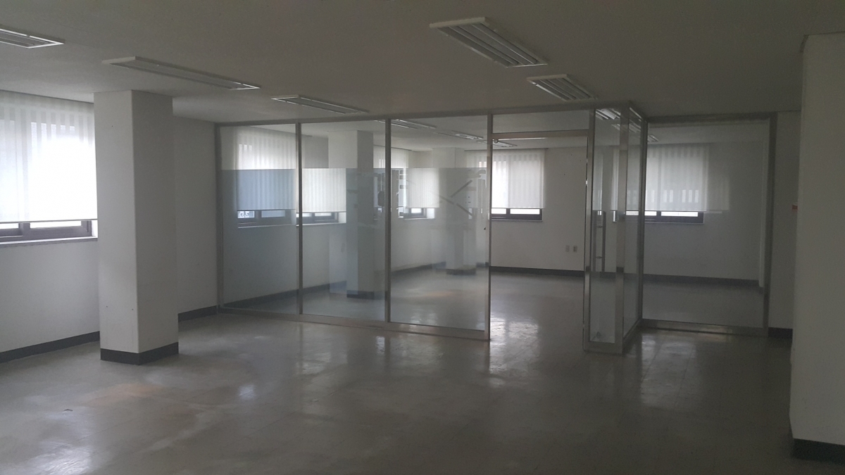 신사동 압구정로 세로수길 2층, 3층 사무실 임대