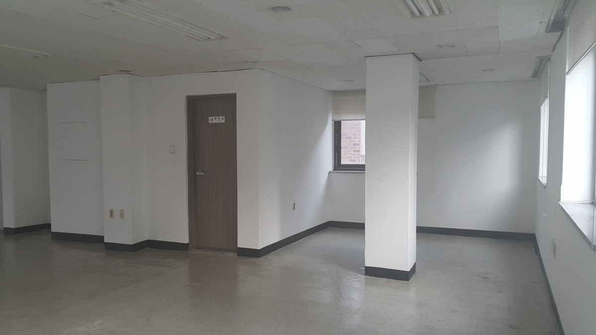 신사동 압구정로 세로수길 2층, 3층 사무실 임대