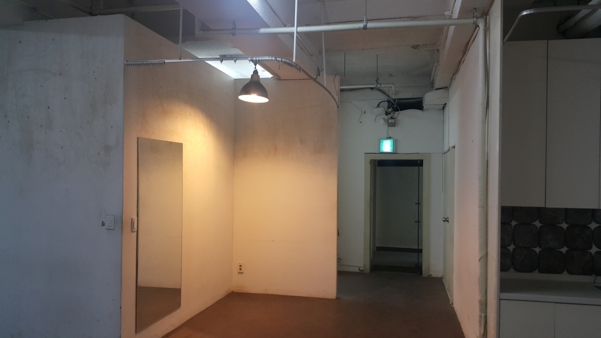 청담동 학동사거리 인근 지하 스튜디오 임대