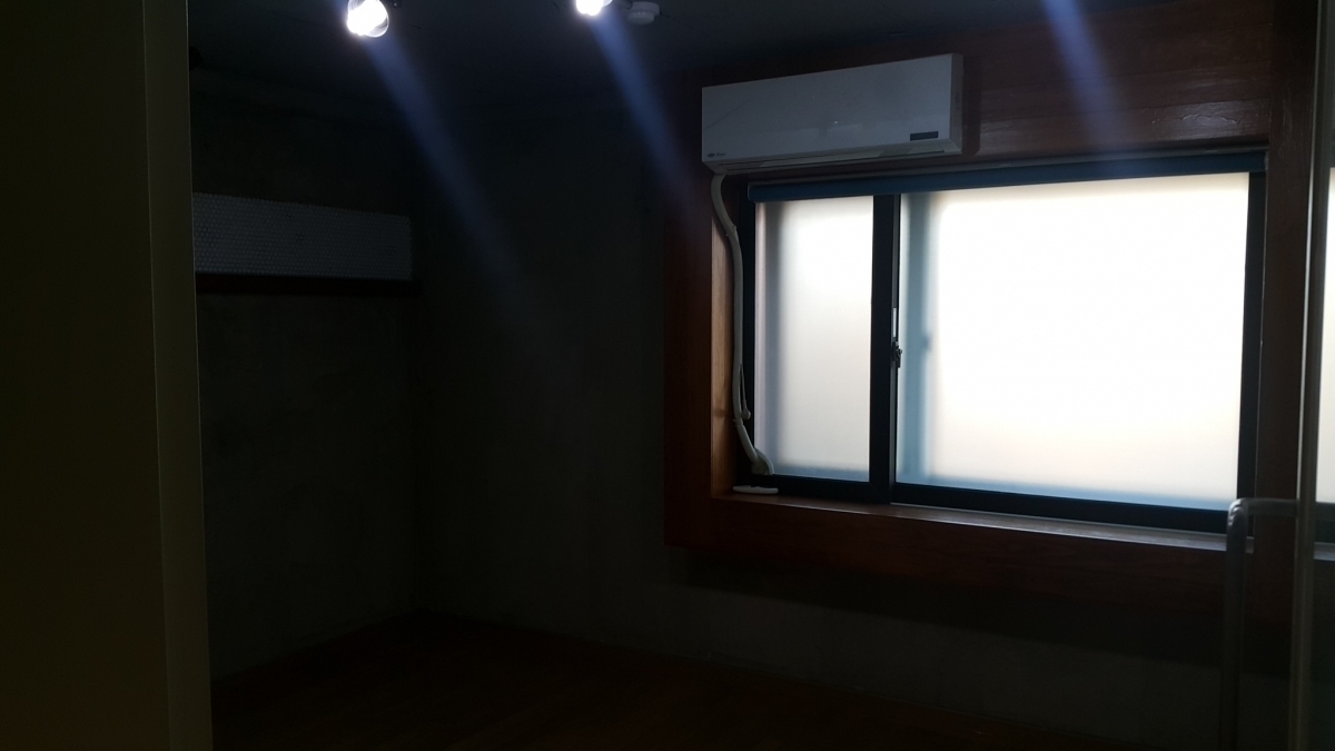 신사동 세로수길 메인 상권 6층 사무실 임대
