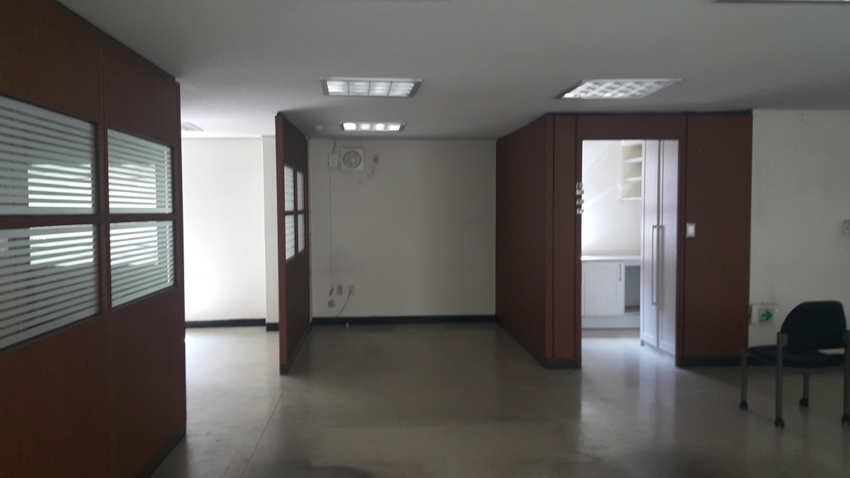 세로수길 Main 상권내 1층 상가 임대